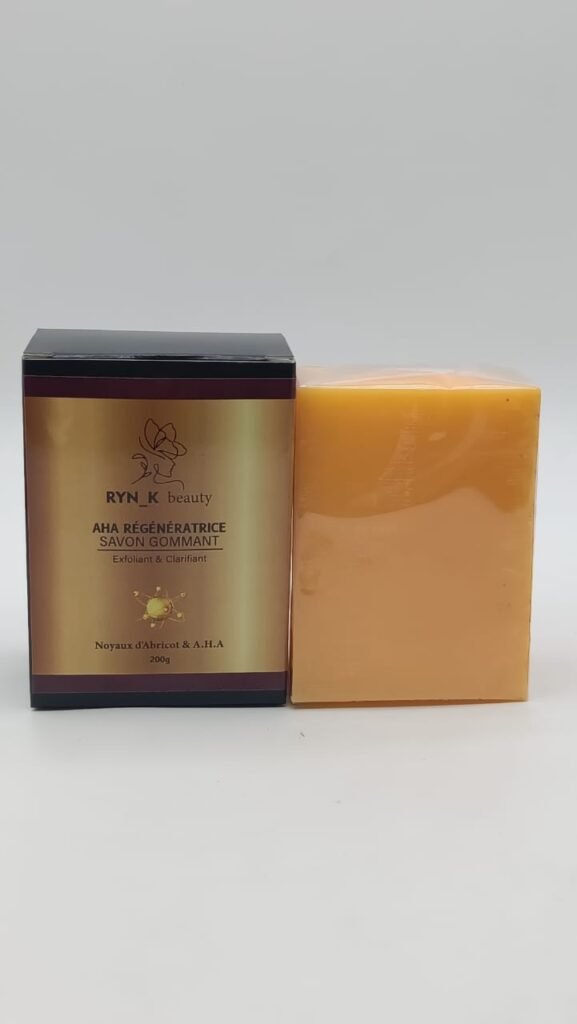 AHA Régénératrice Savon Gommant (200g)